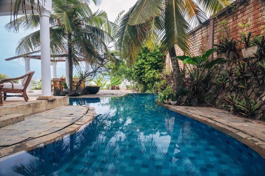 Santi Beach House With Pool & Beach Weligama Zewnętrze zdjęcie