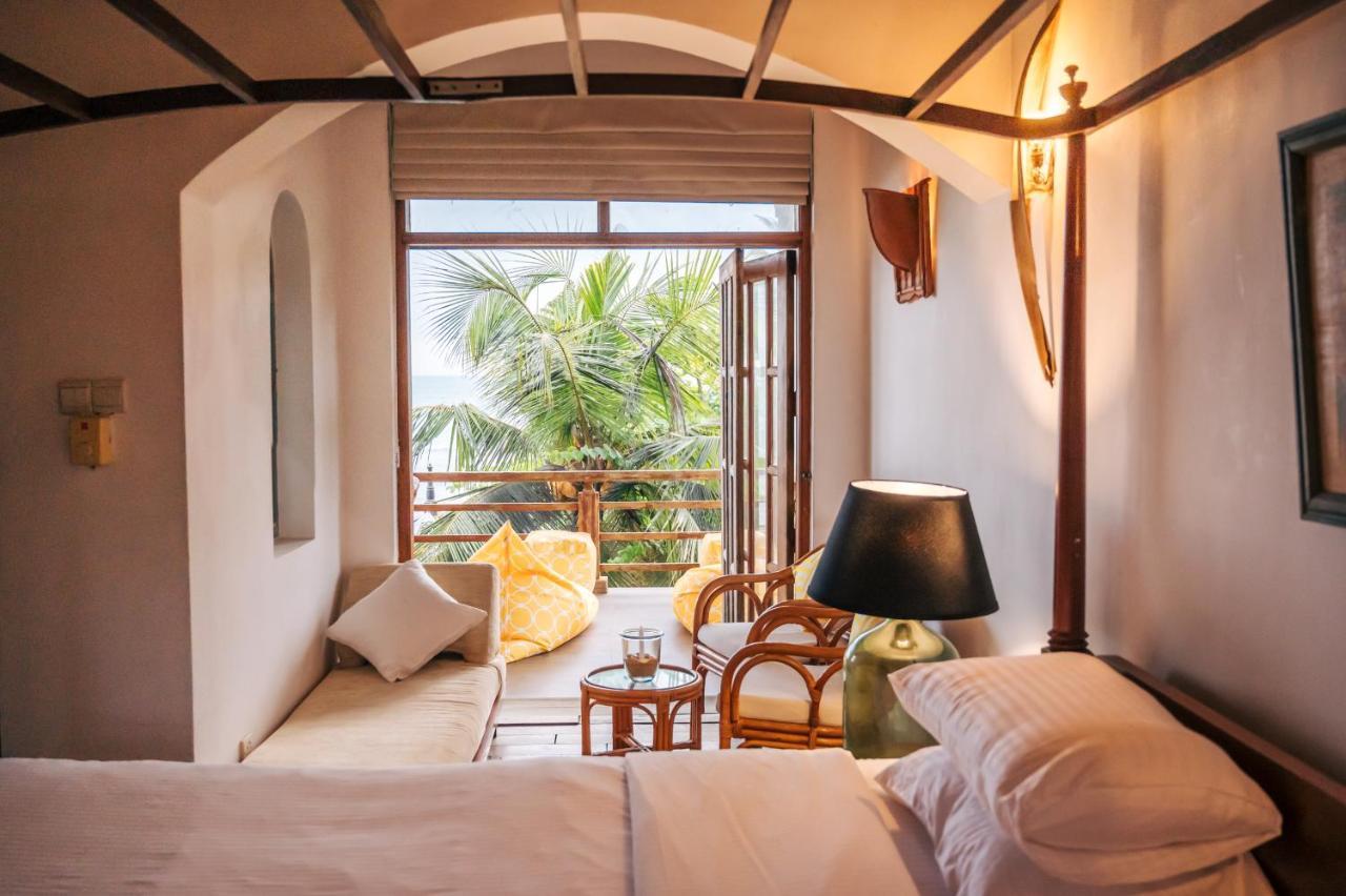 Santi Beach House With Pool & Beach Weligama Zewnętrze zdjęcie