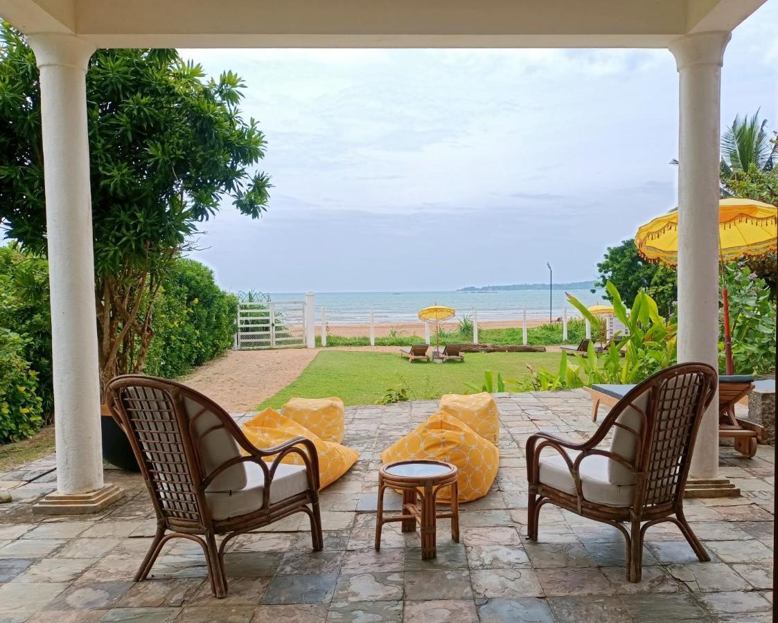 Santi Beach House With Pool & Beach Weligama Zewnętrze zdjęcie