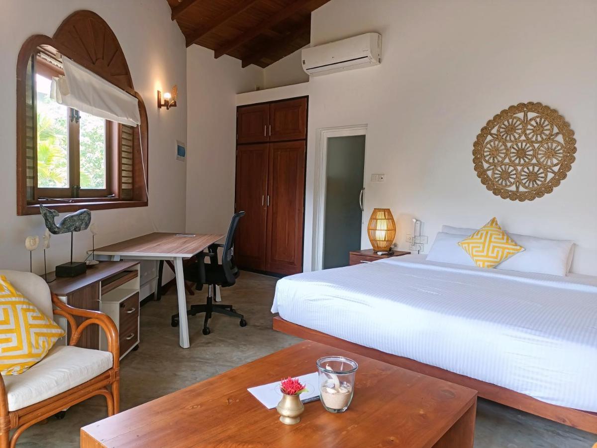 Santi Beach House With Pool & Beach Weligama Zewnętrze zdjęcie