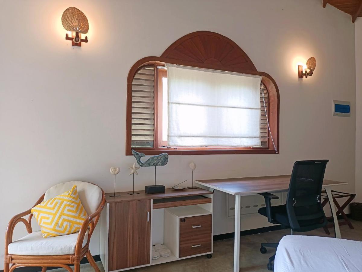 Santi Beach House With Pool & Beach Weligama Zewnętrze zdjęcie