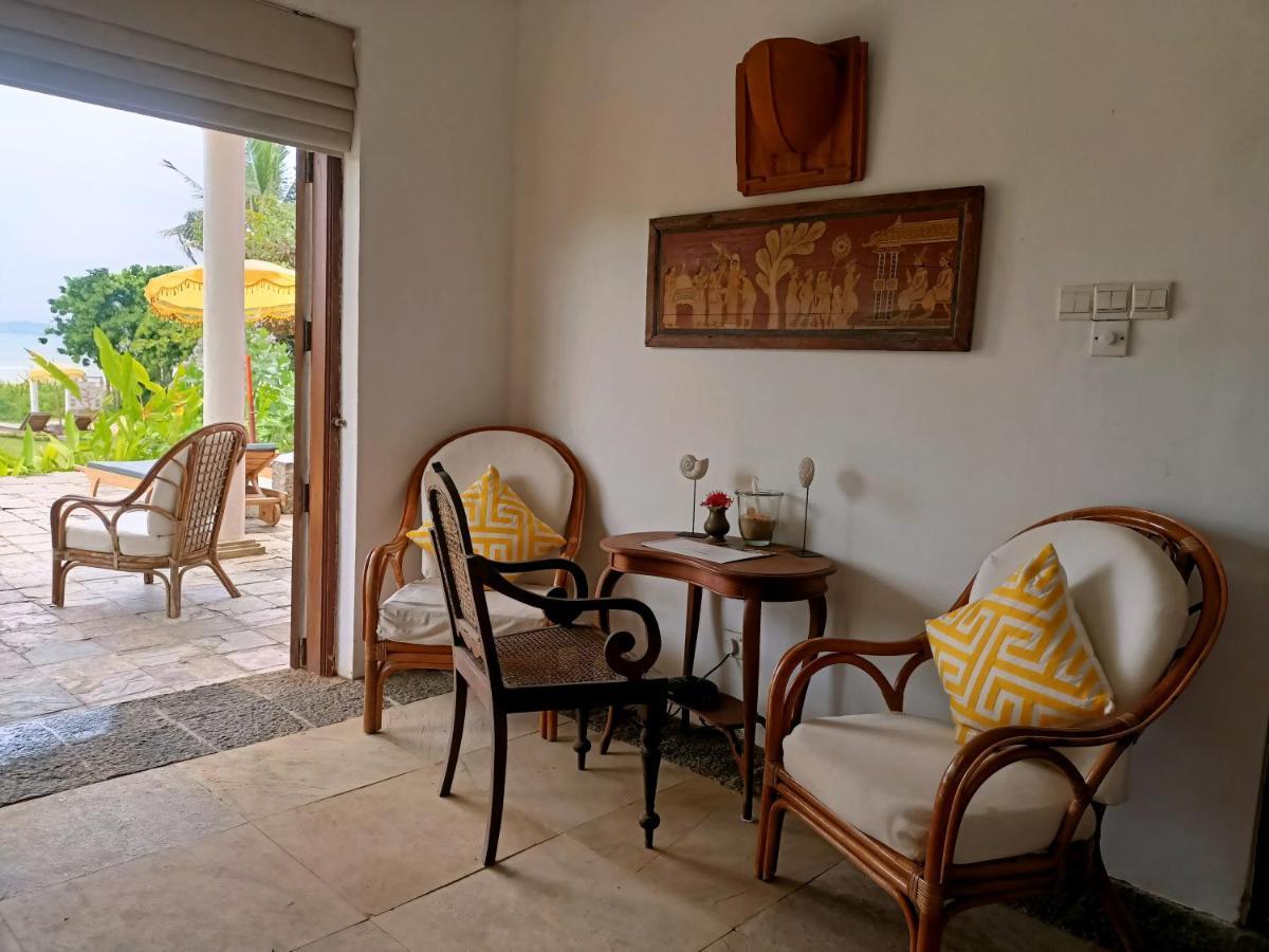 Santi Beach House With Pool & Beach Weligama Zewnętrze zdjęcie